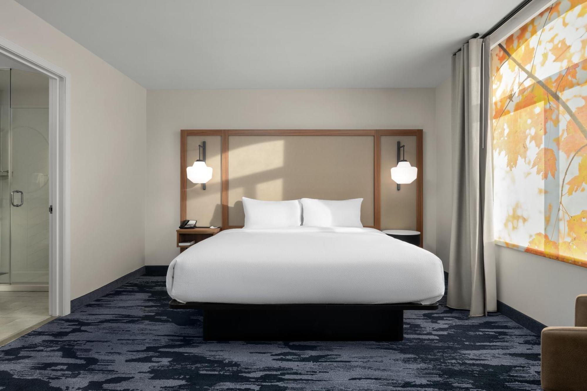 Hotel Fairfield By Marriott & North